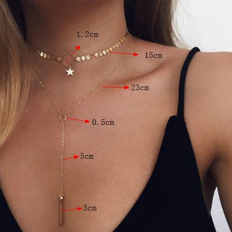 Collar de estrellas con circulo colgante